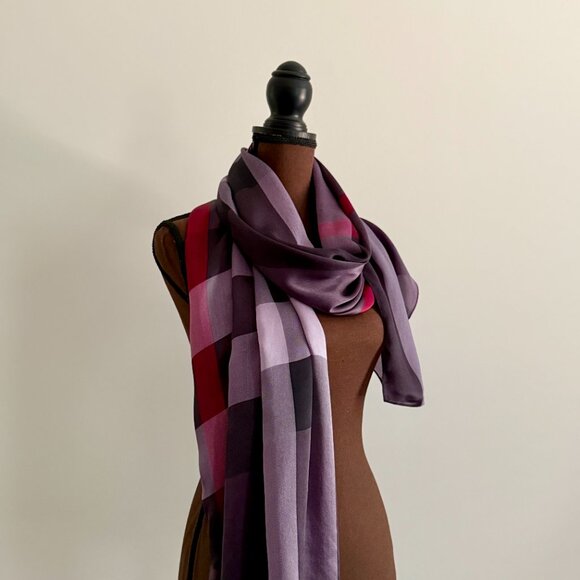 Display #2 Burberry Check Print Purple Silk Scarf - Picture 13 of 16